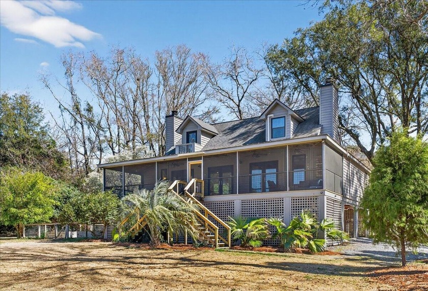 Set on 3 acres overlooking Wadmalaw Sound and the Intracoastal - Beach Home for sale in Wadmalaw Island, South Carolina on Beachhouse.com