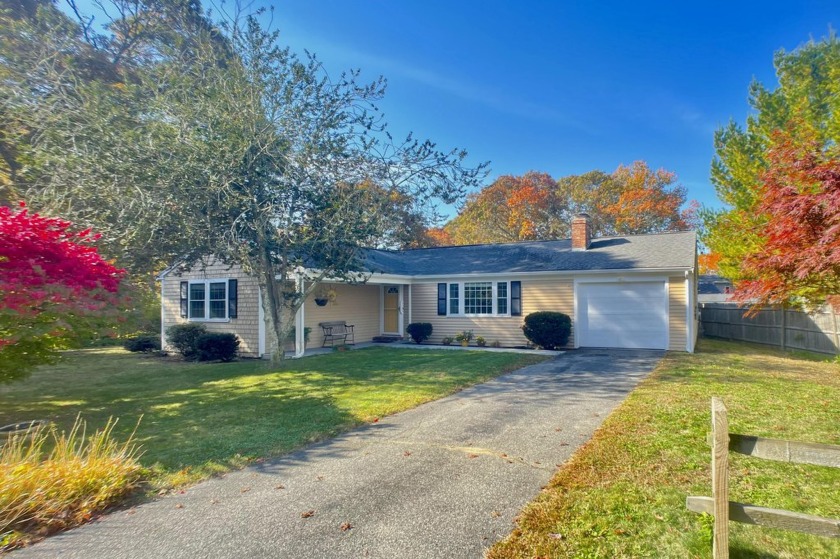 Adorable ranch, south of 28 and West Main St. on a quiet dead - Beach Home for sale in Hyannis, Massachusetts on Beachhouse.com