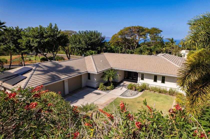 Contemporary Oceanview Retreat in Wailea Perched on a gently - Beach Home for sale in Kihei, Hawaii on Beachhouse.com