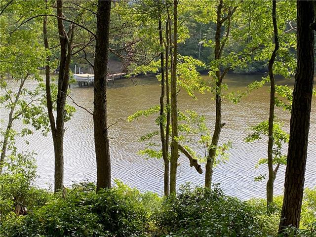 Desirable 2.50 acre waterfront lot on Quarters Cove in the - Beach Lot for sale in Weems, Virginia on Beachhouse.com
