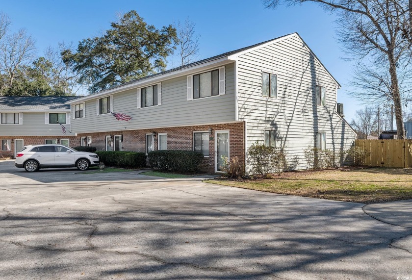 Do come take a look at this charming get away in Murrells Inlet! - Beach Townhome/Townhouse for sale in Murrells Inlet, South Carolina on Beachhouse.com