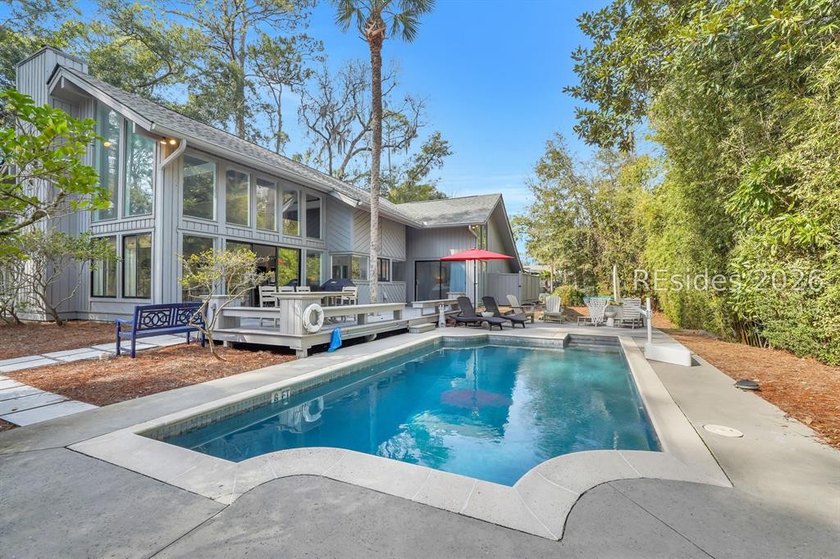 Don't let this opportunity get away!  Fabulous beach-oriented - Beach Home for sale in Hilton Head Island, South Carolina on Beachhouse.com