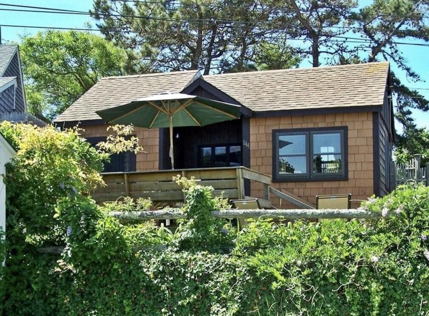 Enjoy affordable seaside living in this seasonal cottage. This - Beach Home for sale in Dennis Port, Massachusetts on Beachhouse.com
