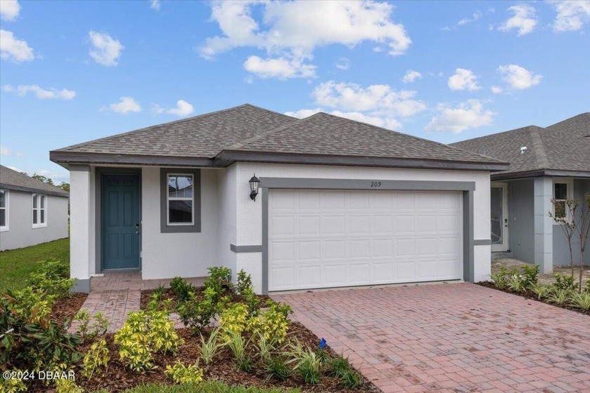 Brand new, energy-efficient home available NOW! Past the foyer - Beach Home for sale in Daytona Beach, Florida on Beachhouse.com