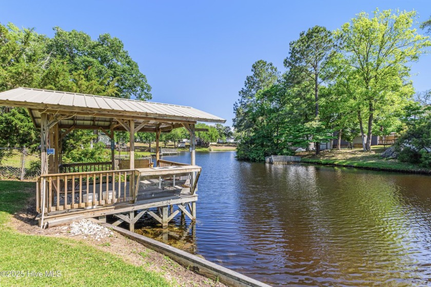 Bring your boat and golf cart and live the waterway dream. Well - Beach Home for sale in Supply, North Carolina on Beachhouse.com