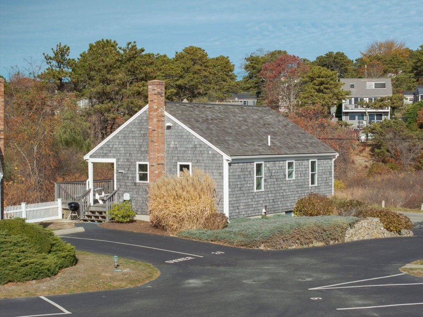 Idyllic waterfront ''Wellfleeter'' year-round condominium - Beach Condo for sale in Wellfleet, Massachusetts on Beachhouse.com