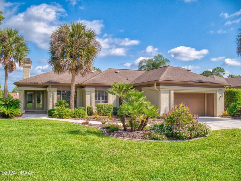 This desirable stand alone Wedgewood home showcases fabulous - Beach Home for sale in Port Orange, Florida on Beachhouse.com