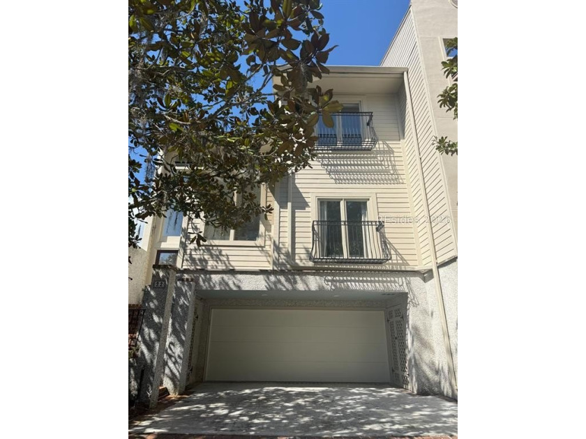 Updated Harbour Town townhome located on  the 18th fairway with - Beach Home for sale in Hilton Head Island, South Carolina on Beachhouse.com