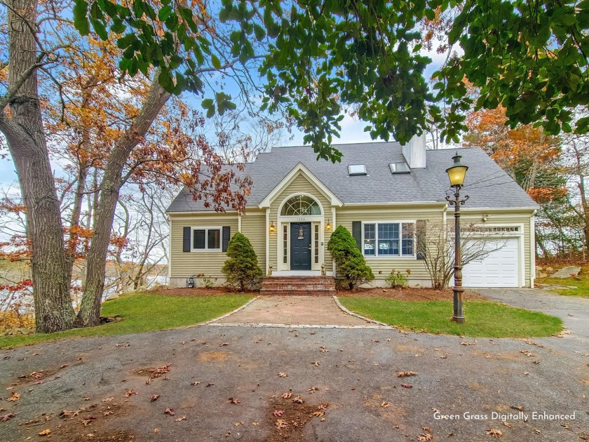 Incredible investment opportunity in the sought-after village of - Beach Home for sale in Cotuit, Massachusetts on Beachhouse.com