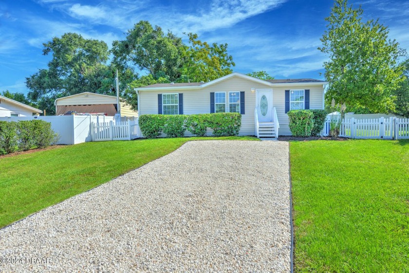 Charming 3-Bedroom Home in Ormond Beach on your own land - Beach Home for sale in Ormond Beach, Florida on Beachhouse.com