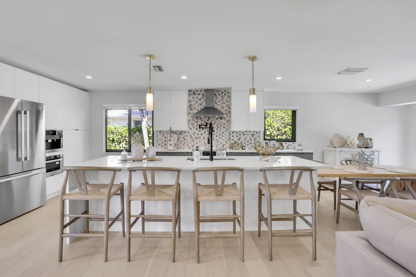 Welcome to Chapel Hill-one of East Boynton Beach's most - Beach Home for sale in Boynton Beach, Florida on Beachhouse.com