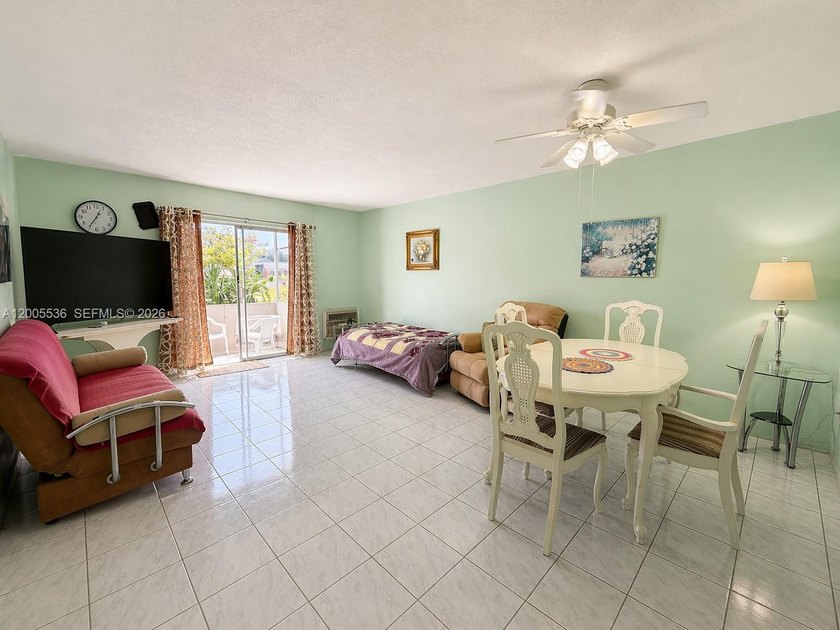 DELUXE oversized 1st-floor 1BD/1BA (feels like a 2-bedroom!) in - Beach Condo for sale in Miami, Florida on Beachhouse.com