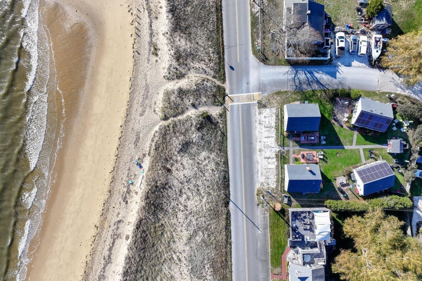 It is rare that a cottage this perfectly maintained and with so - Beach Condo for sale in Wellfleet, Massachusetts on Beachhouse.com