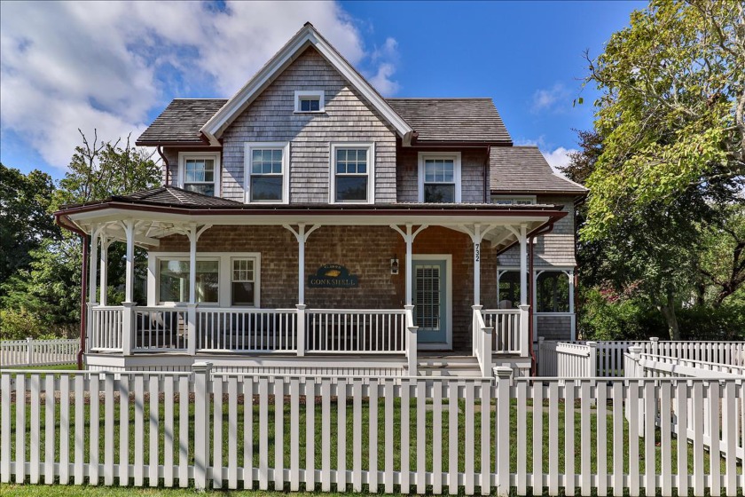 Classic Hyannisport! Stunning renovation in 2019.   Front - Beach Home for sale in Hyannis Port, Massachusetts on Beachhouse.com