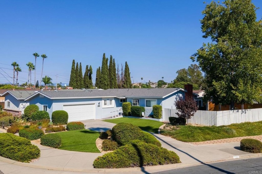 BEAUTIFULLY MAINTAINED 4 BEDROOM, 2 BATH SINGLE STORY HOME IN LA - Beach Home for sale in La Mesa, California on Beachhouse.com