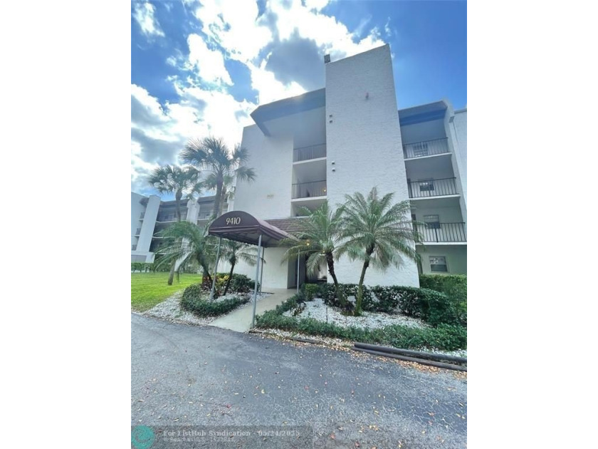 INCREDIBLE 2 Bed/2 Bath will plenty of UPGRADES including - Beach Condo for sale in Davie, Florida on Beachhouse.com