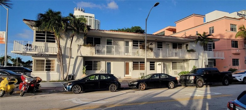 Prime Location - Bright Studio Apartment boosting 460 SQ FT of - Beach Condo for sale in Miami Beach, Florida on Beachhouse.com
