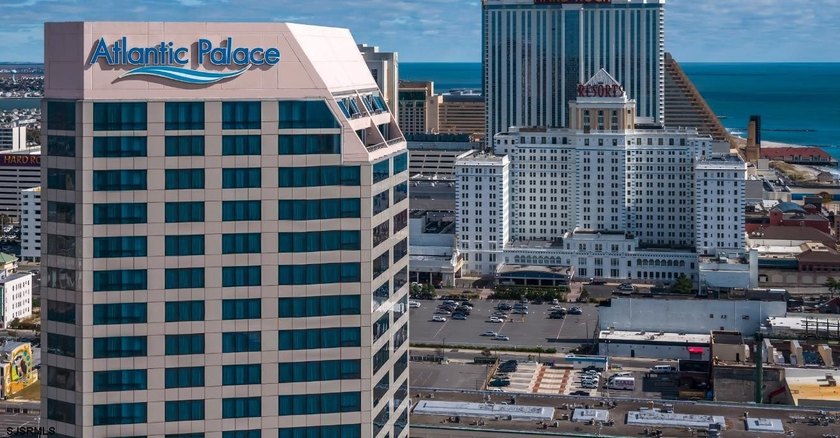 This is your opportunity to own a one-bedroom, one-bath condo - Beach Condo for sale in Atlantic City, New Jersey on Beachhouse.com