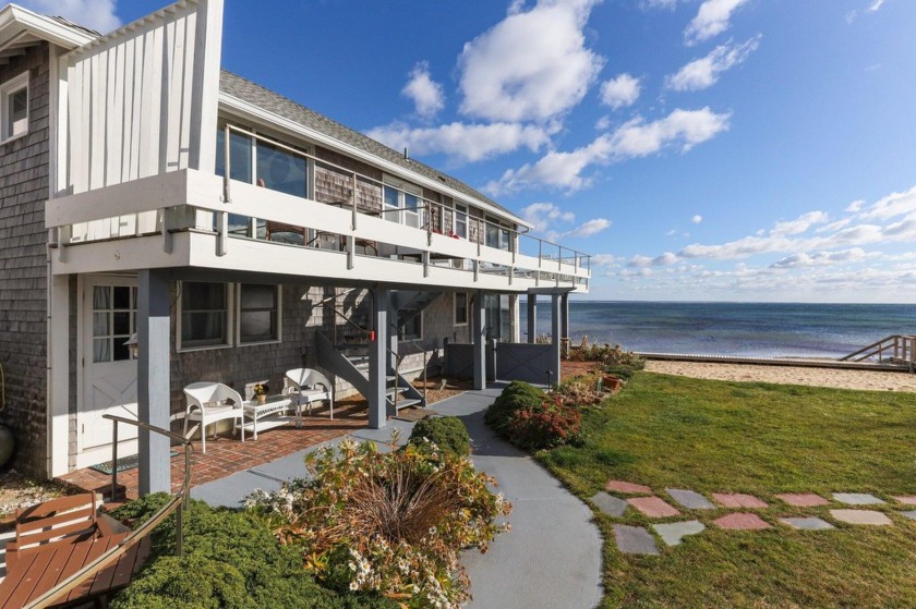 Charming Harborfront Condo - Turnkey & Fully Furnished! Discover - Beach Condo for sale in Provincetown, Massachusetts on Beachhouse.com