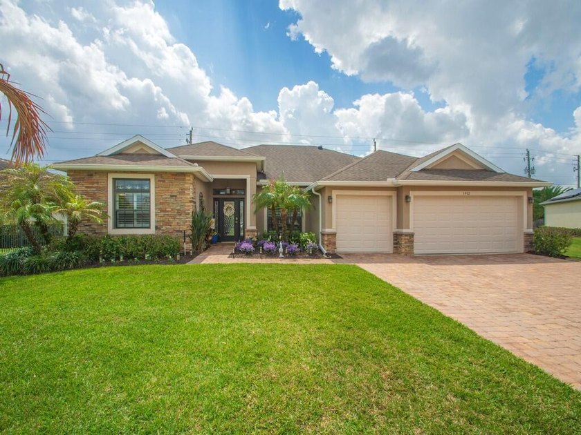 Step into modern luxury with this stunning, move-in ready home - Beach Home for sale in Vero Beach, Florida on Beachhouse.com