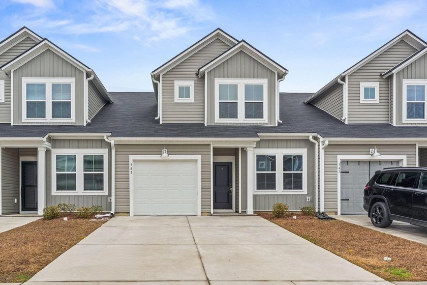 Welcome home to Cooper's Bluff, a beautiful townhome community - Beach Townhome/Townhouse for sale in Myrtle Beach, South Carolina on Beachhouse.com