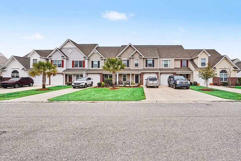 Welcome to 520 Riverward Dr in the desirable Riverbend community - Beach Townhome/Townhouse for sale in Myrtle Beach, South Carolina on Beachhouse.com