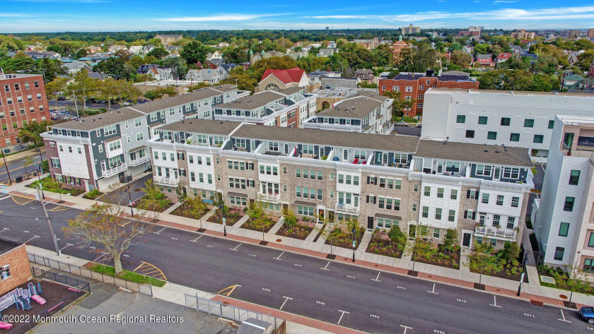 *Seller has accepted an offer*  Just in time for summer and - Beach Townhome/Townhouse for sale in Asbury Park, New Jersey on Beachhouse.com
