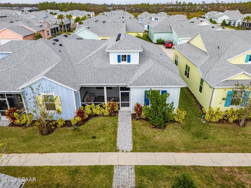 This beautiful Camellia Cottage with it's award winning design - Beach Home for sale in Daytona Beach, Florida on Beachhouse.com