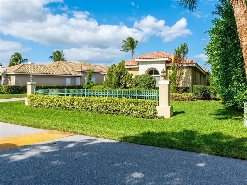 ***Seagate Golf at The Hamlet**Magnificent 4-bedroom, 4 full - Beach Home for sale in Delray Beach, Florida on Beachhouse.com
