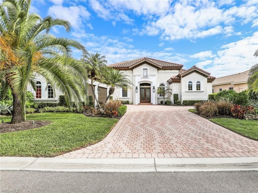 Imagine having championship golf right in your backyard, with a - Beach Home for sale in Estero, Florida on Beachhouse.com