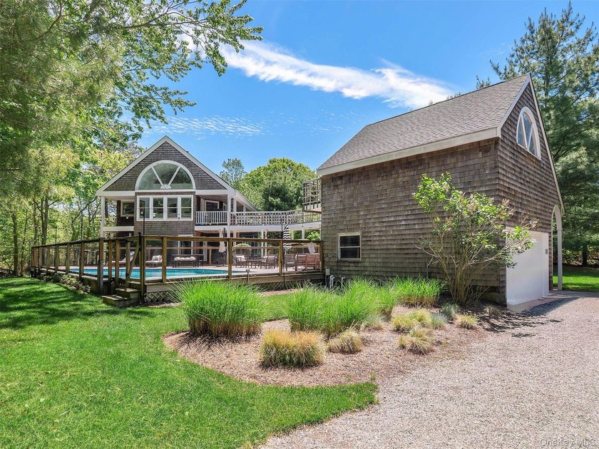 Welcome to your summer - memories made here! A fabulous - Beach Home for sale in Westhampton Beach, New York on Beachhouse.com