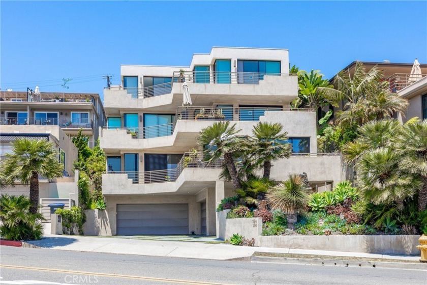 Imagine breathtaking ocean and city views from your luxury 2 Bed - Beach Condo for sale in Laguna Beach, California on Beachhouse.com
