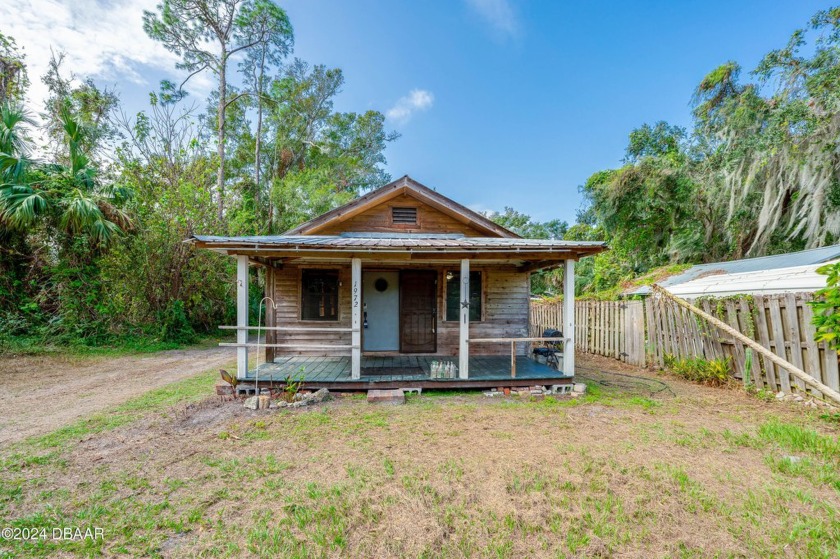 4 LOTS zoned R4 that could be 2 residences, one on Pioneer Trail - Beach Home for sale in New Smyrna Beach, Florida on Beachhouse.com