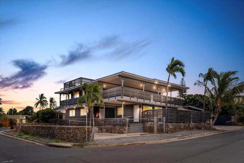 This brand-new 4,000 sq. ft. residence is situated on an - Beach Home for sale in Kihei, Hawaii on Beachhouse.com