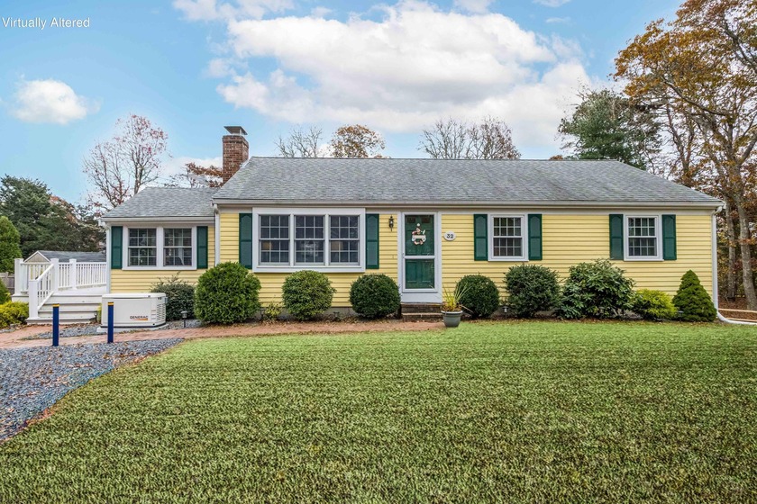 Pride of ownership resonates throughout this charming home! - Beach Home for sale in West Yarmouth, Massachusetts on Beachhouse.com