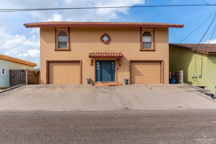 This stunning 4B/3B channel front home offers an unparalleled - Beach Home for sale in Port Isabel, Texas on Beachhouse.com