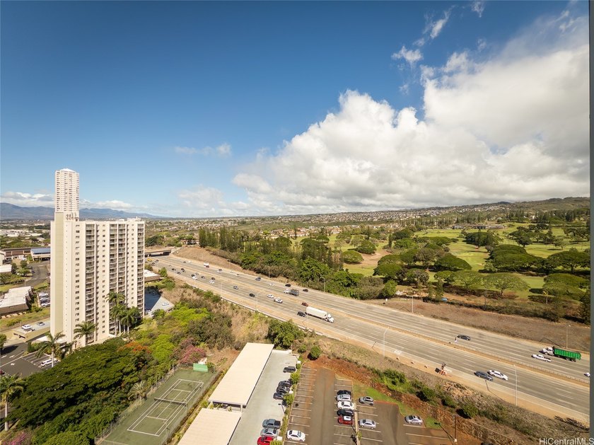 Very well-priced high-floor 1-bedroom, 1-bath residence at Pearl - Beach Condo for sale in Aiea, Hawaii on Beachhouse.com