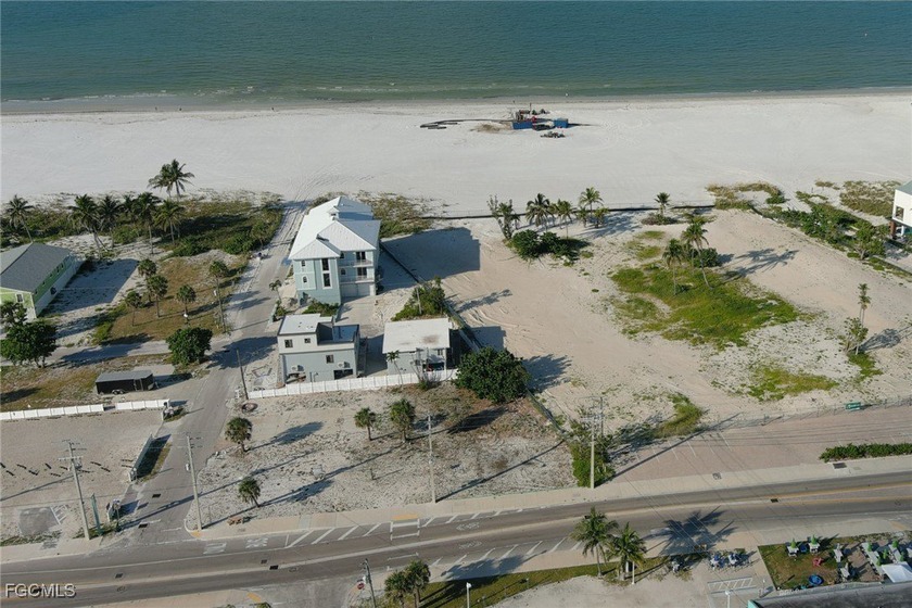 INVESTOR ALERT-REDUCED PRIME GULFSIDE CORNER PARCEL ADJACENT TO - Beach Lot for sale in Fort Myers Beach, Florida on Beachhouse.com
