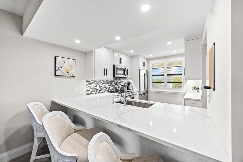 Welcome to this beautifully renovated 2bed 2bath +office - Beach Condo for sale in Boca Raton, Florida on Beachhouse.com