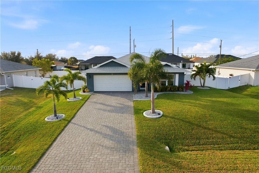 WHAT ARE YOU WAITING FOR? Come check out this magnificient 4 - Beach Home for sale in Cape Coral, Florida on Beachhouse.com