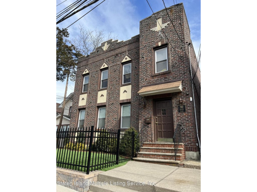 This well-maintained, solid brick, 6-family building features - Beach Home for sale in Staten Island, New York on Beachhouse.com