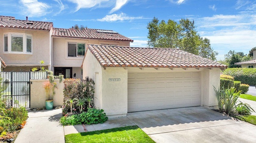 This charming two story home with 3 bedrooms, a bonus room, 2.5 - Beach Home for sale in San Juan Capistrano, California on Beachhouse.com