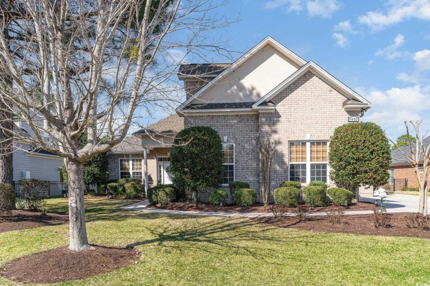 Welcome home!! This is a fabulous lakefront all brick 4 bedroom - Beach Home for sale in Myrtle Beach, South Carolina on Beachhouse.com