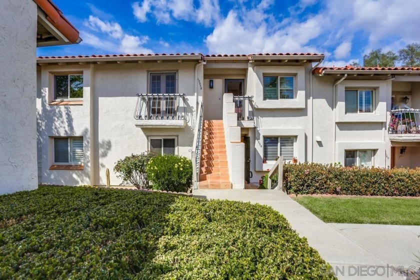 Gorgeous 3Br/2Ba unit in the sought after Campana Villas complex - Beach Home for sale in San Diego, California on Beachhouse.com