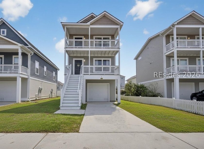 This well-located 3-bedroom, 2.5-bath home offers comfortable - Beach Home for sale in Beaufort, South Carolina on Beachhouse.com