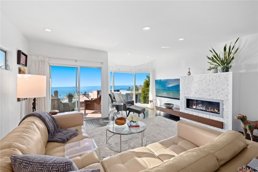 Few homes in Arch Beach Heights can offer anything close to the - Beach Home for sale in Laguna Beach, California on Beachhouse.com