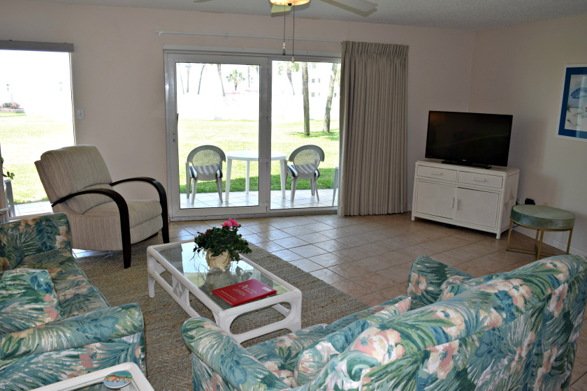 Step Off Patio and Stroll to the Beach, One Bedroom Ground - Beach Vacation Rentals in Fort Walton Beach, Florida on Beachhouse.com