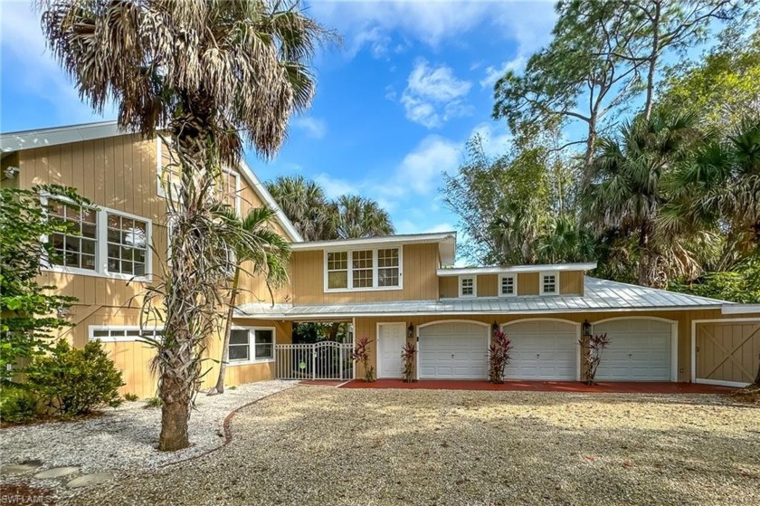 Motivated Sellers* An exceptional property that provides a - Beach Home for sale in Naples, Florida on Beachhouse.com