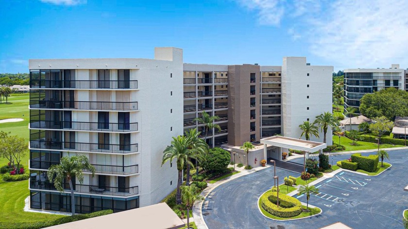 Discover luxury living in this newly remodeled 3-bedroom condo - Beach Condo for sale in Lake Worth, Florida on Beachhouse.com