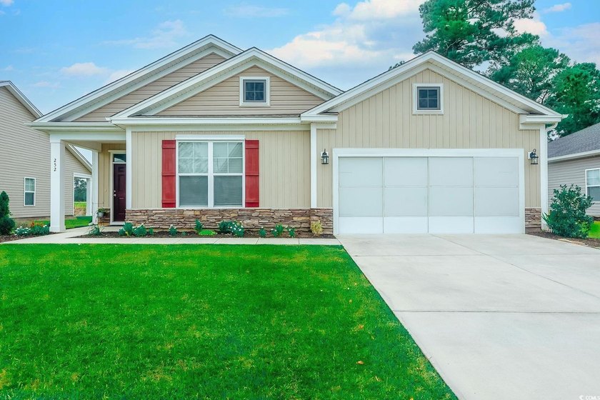 Welcome to coastal living in this quaint neighborhood. Easy - Beach Home for sale in Longs, South Carolina on Beachhouse.com